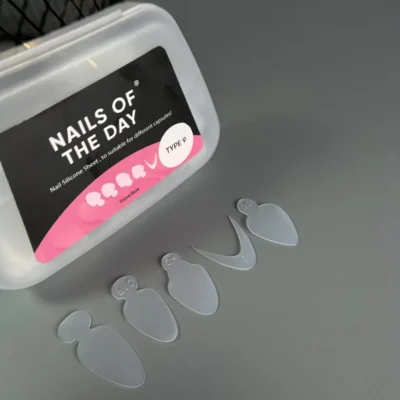 NAILSOFTHEDAY French tips guide (Type 9)